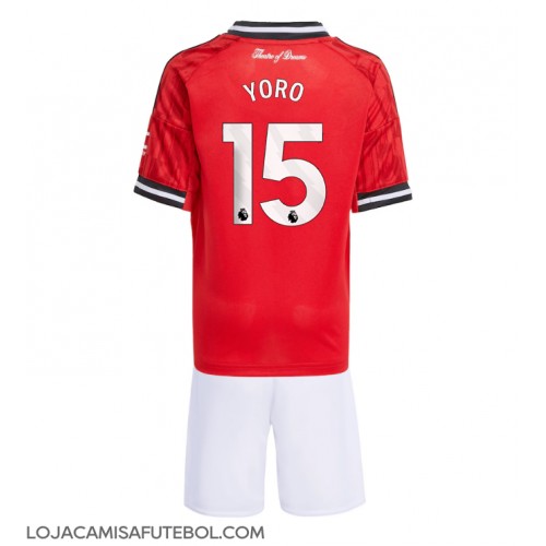 Camisa de Futebol Manchester United Leny Yoro #15 Equipamento Principal Infantil 2025-26 Manga Curta (+ Calças curtas)